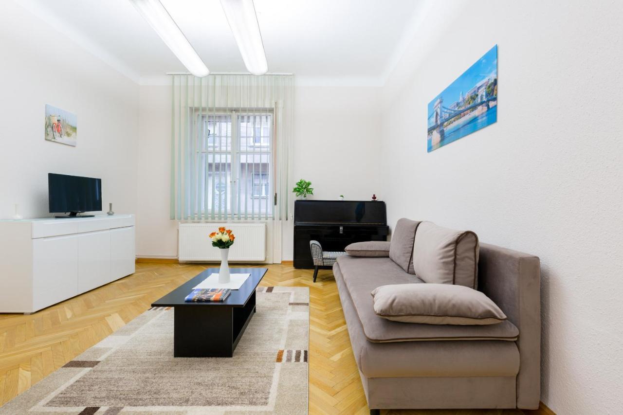 בודפשט K17 Kinizsi Apartment מראה חיצוני תמונה