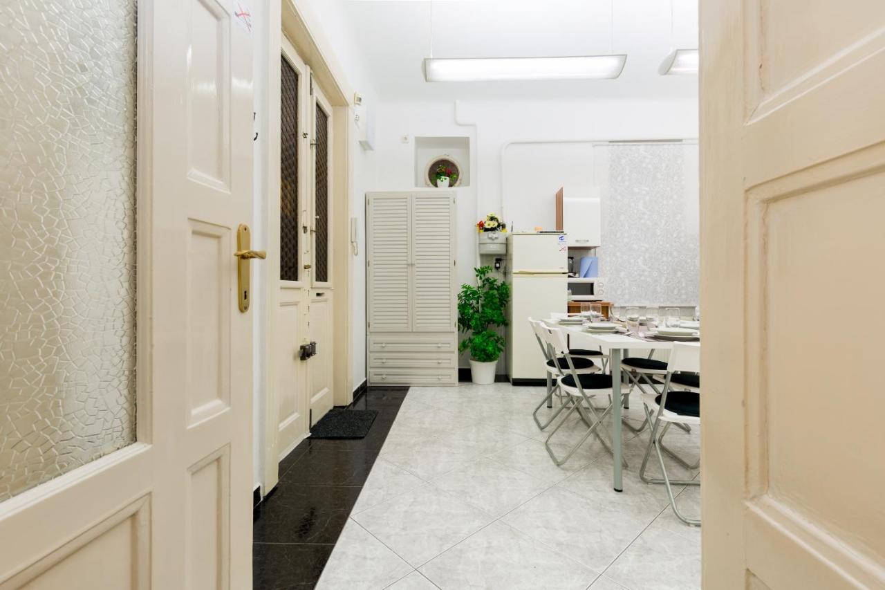 בודפשט K17 Kinizsi Apartment מראה חיצוני תמונה