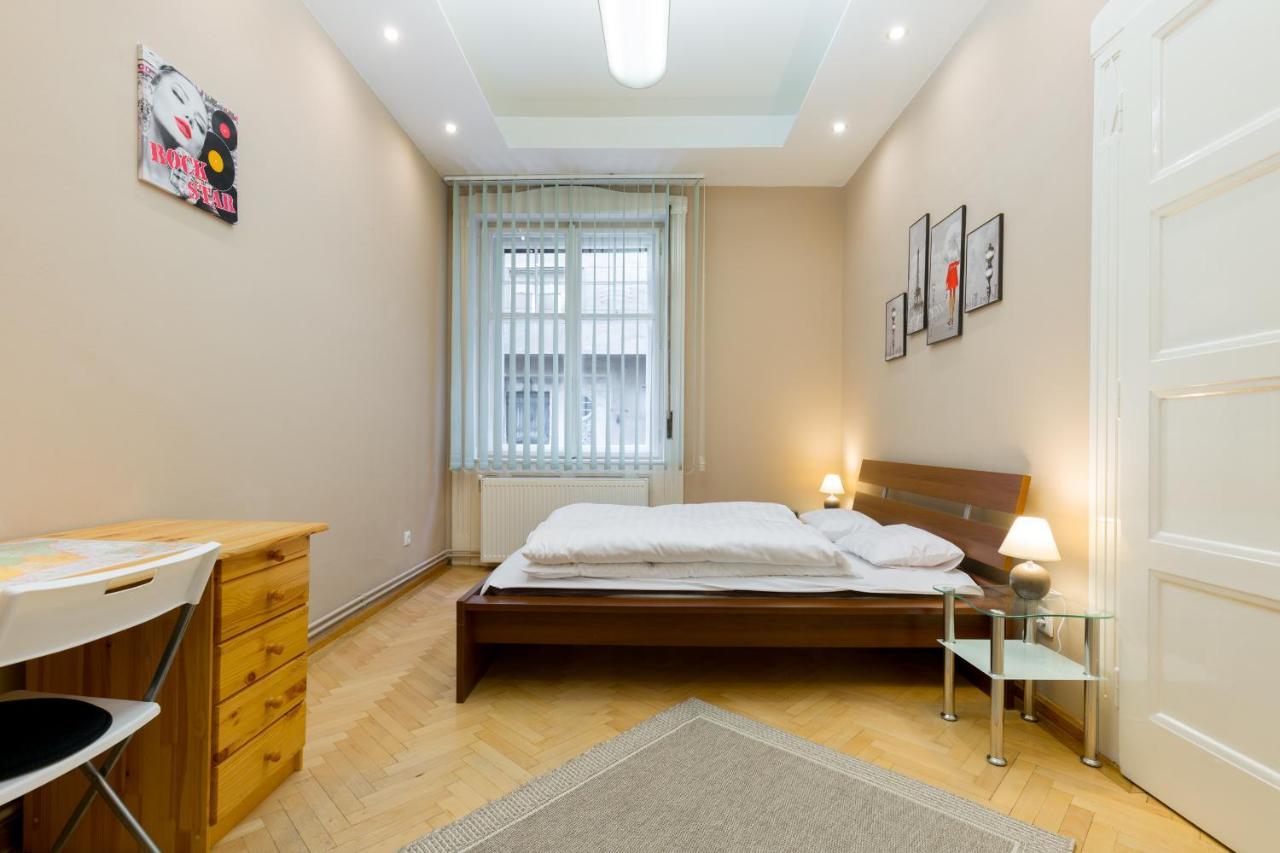 בודפשט K17 Kinizsi Apartment מראה חיצוני תמונה