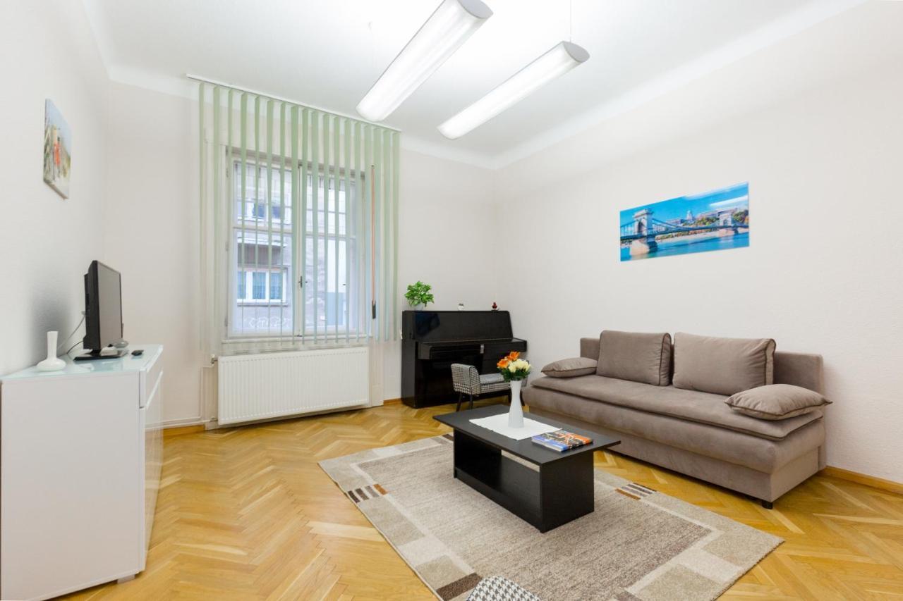 בודפשט K17 Kinizsi Apartment מראה חיצוני תמונה