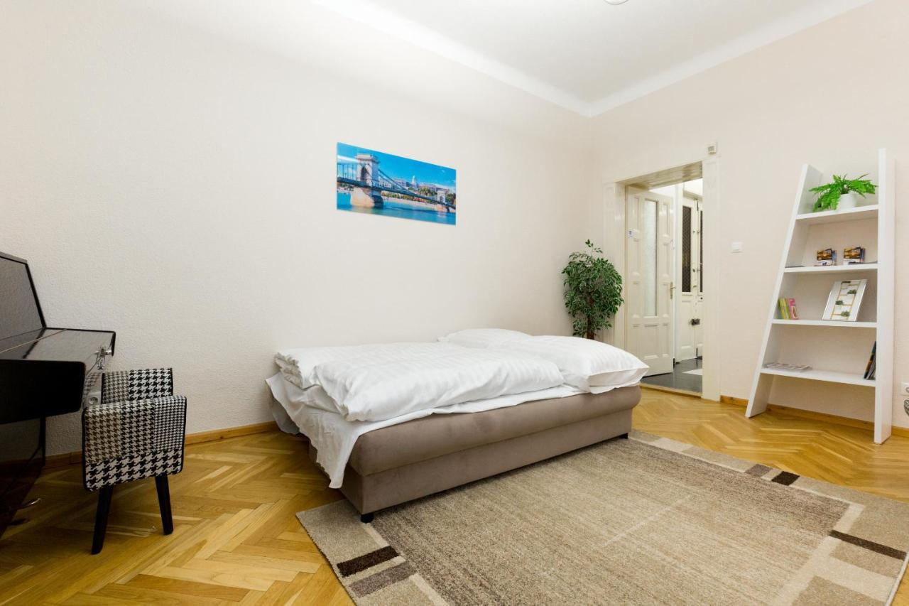 בודפשט K17 Kinizsi Apartment מראה חיצוני תמונה